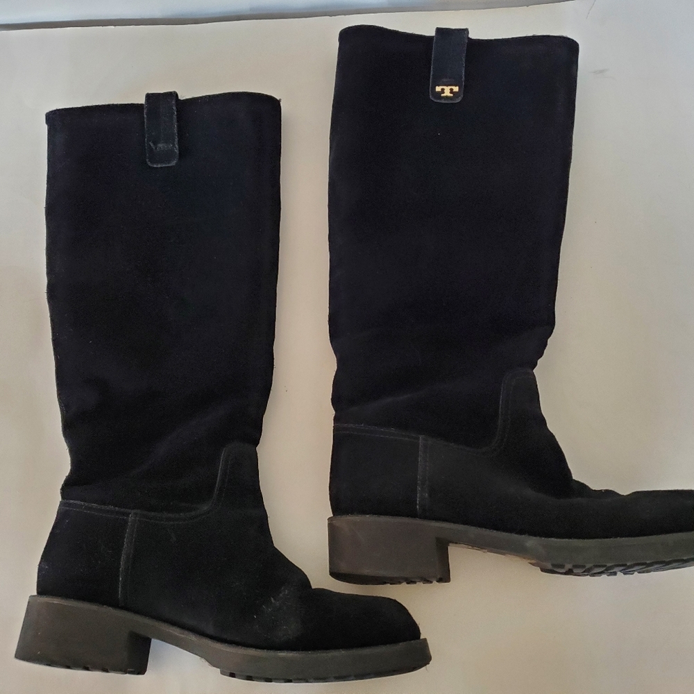 TORY BURCH Sz 9 WAYLAND Black Suede Sheep Fur Tall Boots Gold Logo 1.5" Heel EUC - Picture 5 of 16